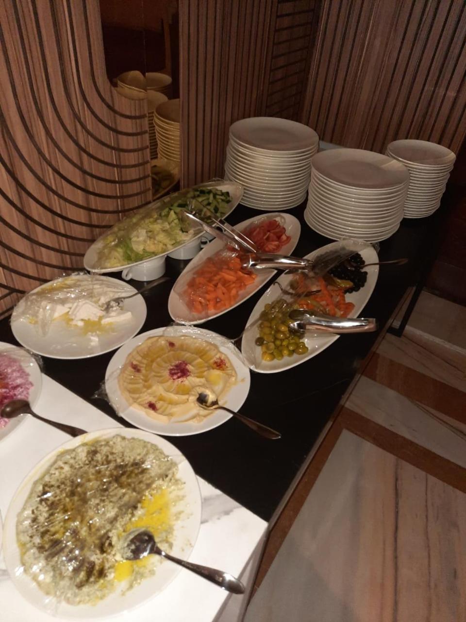 Quiet Jeddah Al Hamra Otel Dış mekan fotoğraf