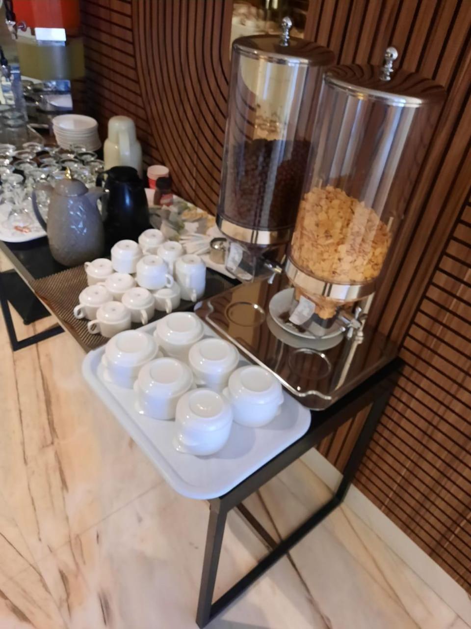 Quiet Jeddah Al Hamra Otel Dış mekan fotoğraf
