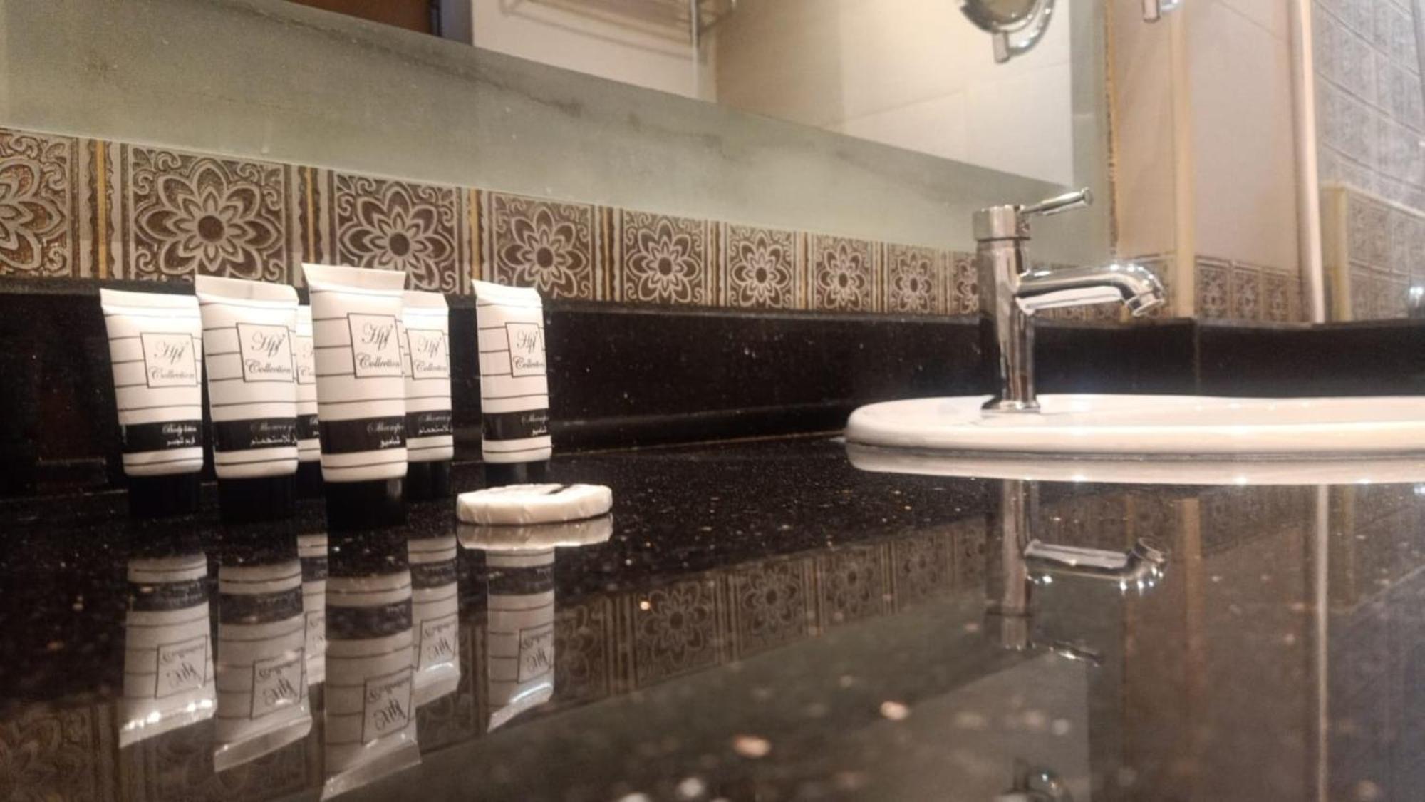 Quiet Jeddah Al Hamra Otel Dış mekan fotoğraf