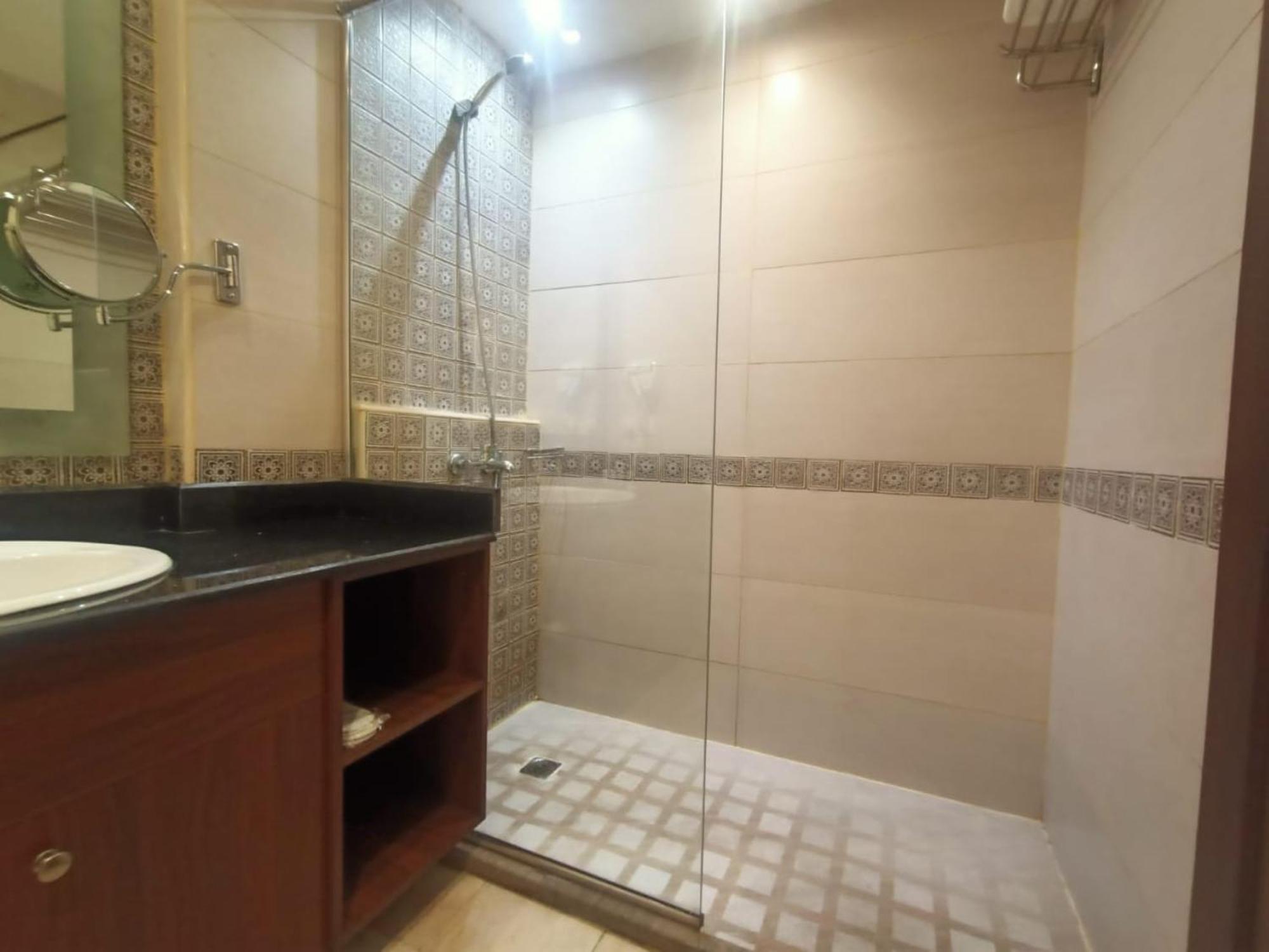 Quiet Jeddah Al Hamra Otel Dış mekan fotoğraf